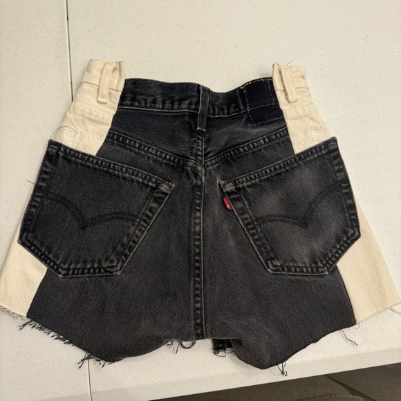 Levi high waisted denim shorts - Picture 2 of 2